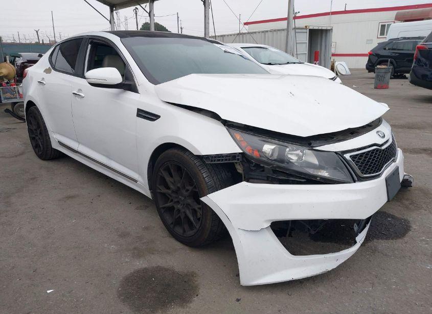2013 Kia Optima SX (VIN 5XXGR4A6XDG130452) main photo
