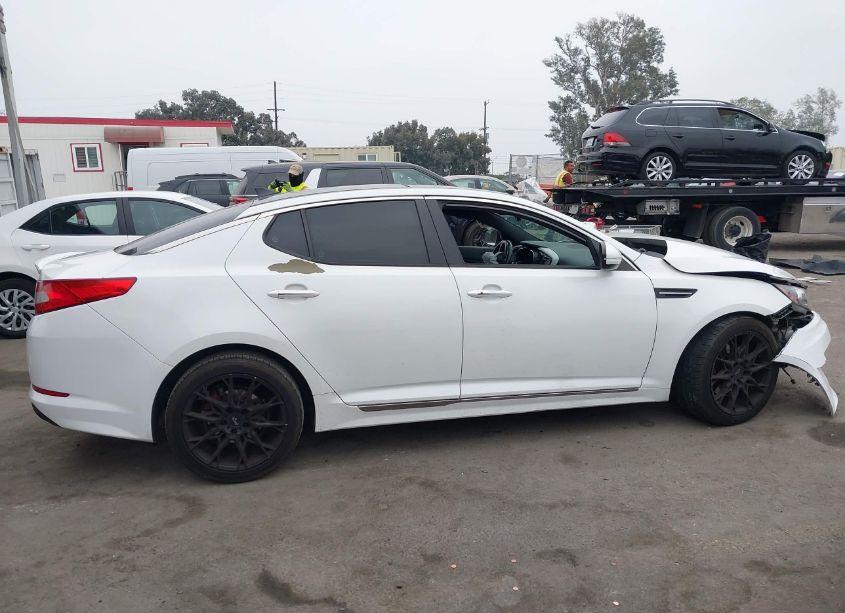 Photo 14 of 2013 Kia Optima SX (VIN 5XXGR4A6XDG130452)