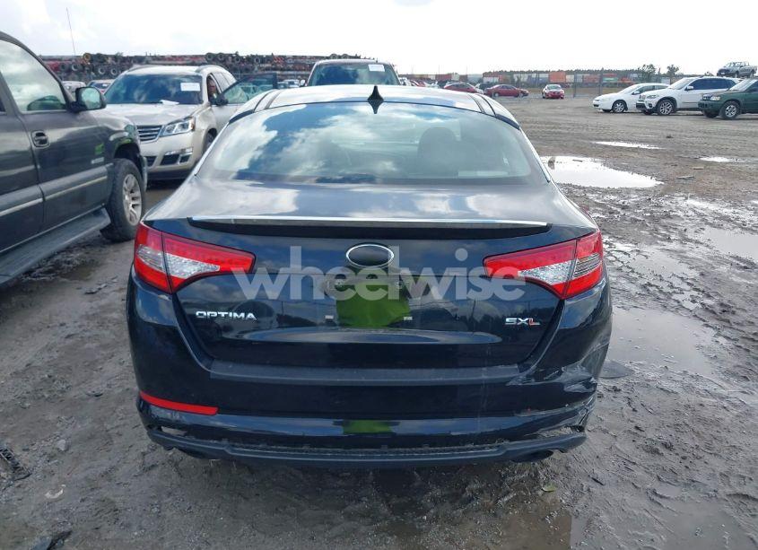 Photo 15 of 2013 Kia Optima SX (VIN 5XXGR4A6XDG189873)