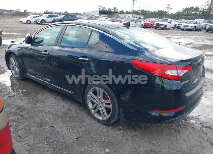 Photo 3 of 2013 Kia Optima SX (VIN 5XXGR4A6XDG189873)