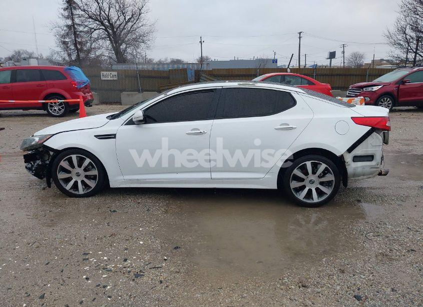 Photo 13 of 2013 Kia Optima SX (VIN 5XXGR4A6XDG243284)