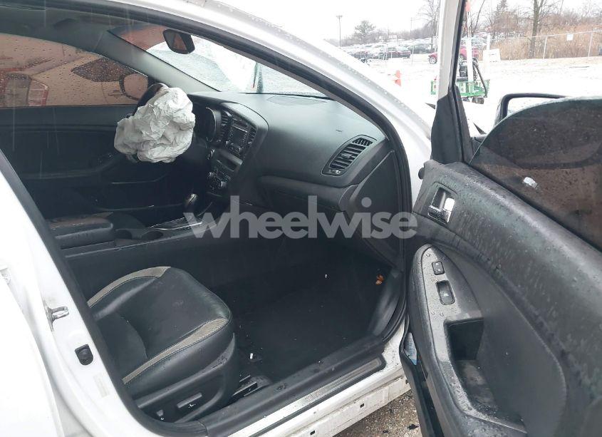 Photo 5 of 2013 Kia Optima SX (VIN 5XXGR4A6XDG243284)