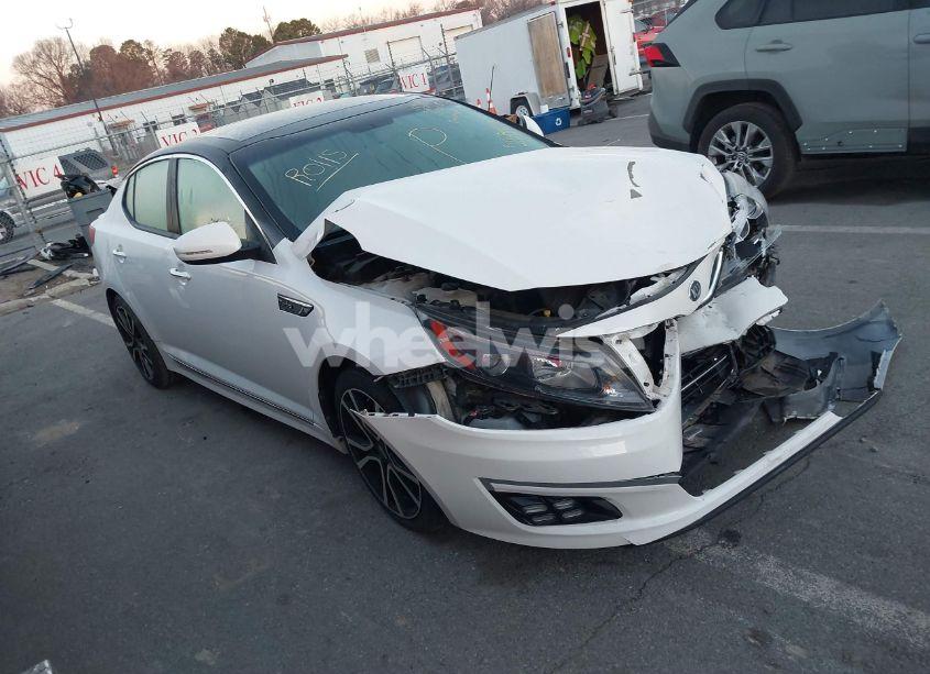 2015 Kia Optima SXL TURBO (VIN 5XXGR4A6XFG375030) main photo