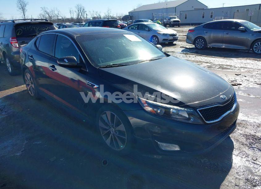 2015 Kia Optima SX TURBO (VIN 5XXGR4A6XFG381619) main photo