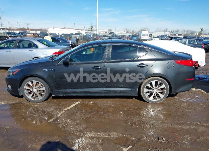 Photo 14 of 2015 Kia Optima SX TURBO (VIN 5XXGR4A6XFG381619)