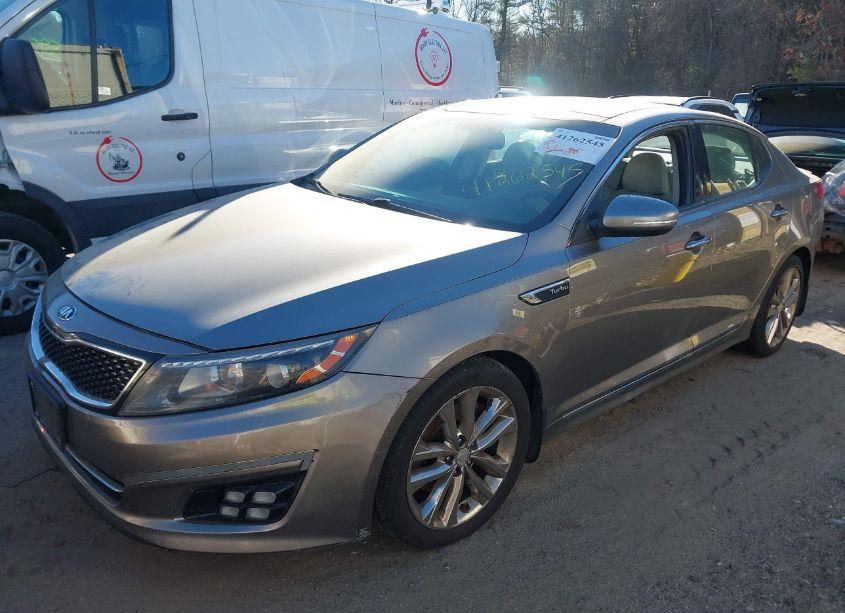 Photo 2 of 2015 Kia Optima SXL TURBO (VIN 5XXGR4A6XFG470526)
