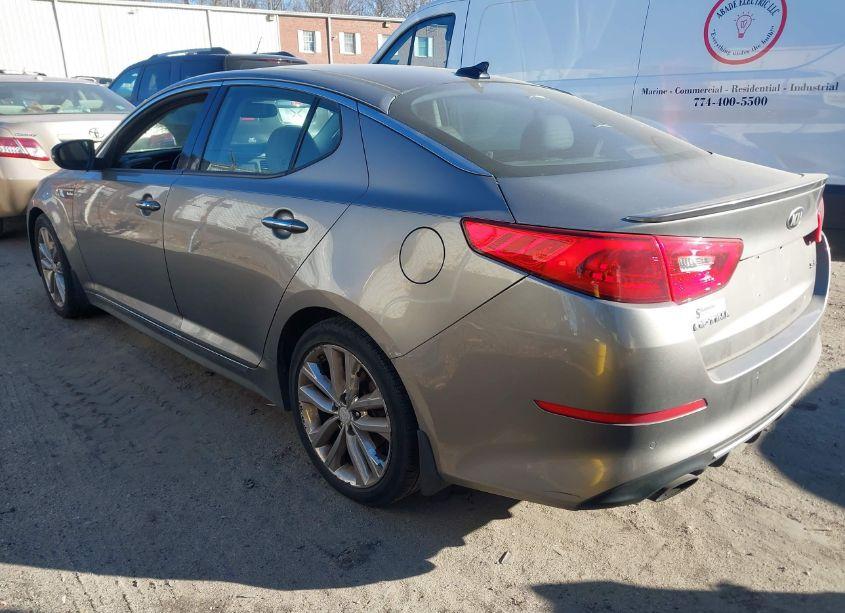 Photo 3 of 2015 Kia Optima SXL TURBO (VIN 5XXGR4A6XFG470526)