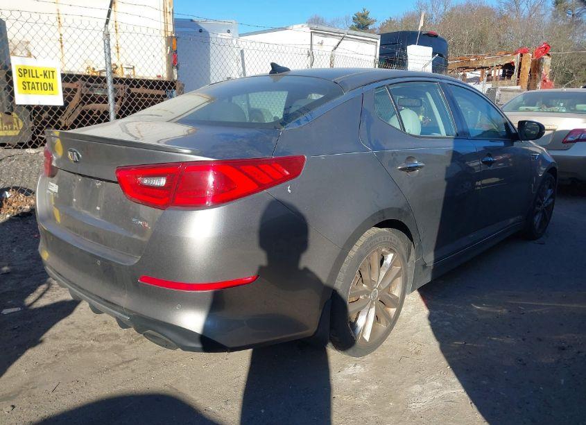 Photo 4 of 2015 Kia Optima SXL TURBO (VIN 5XXGR4A6XFG470526)