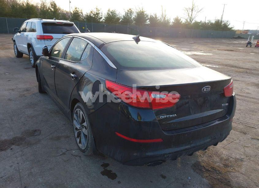 Photo 3 of 2014 Kia Optima SX (VIN 5XXGR4A72EG287094)
