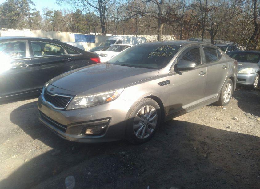 Photo 2 of 2015 Kia Optima SX (VIN 5XXGR4A78FG458268)