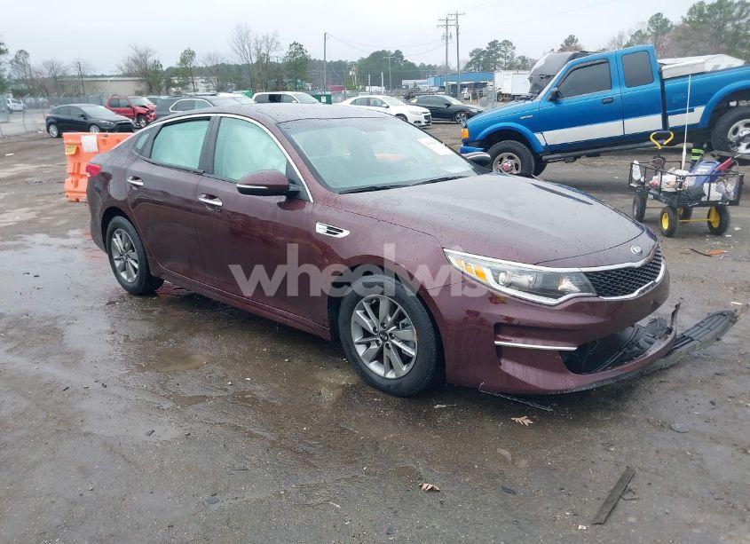 2016 Kia Optima LX TURBO (VIN 5XXGT4L10GG031808) main photo