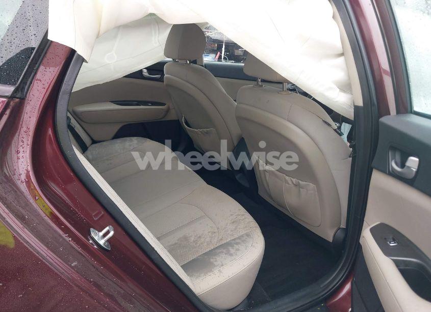 Photo 8 of 2016 Kia Optima LX TURBO (VIN 5XXGT4L10GG031808)