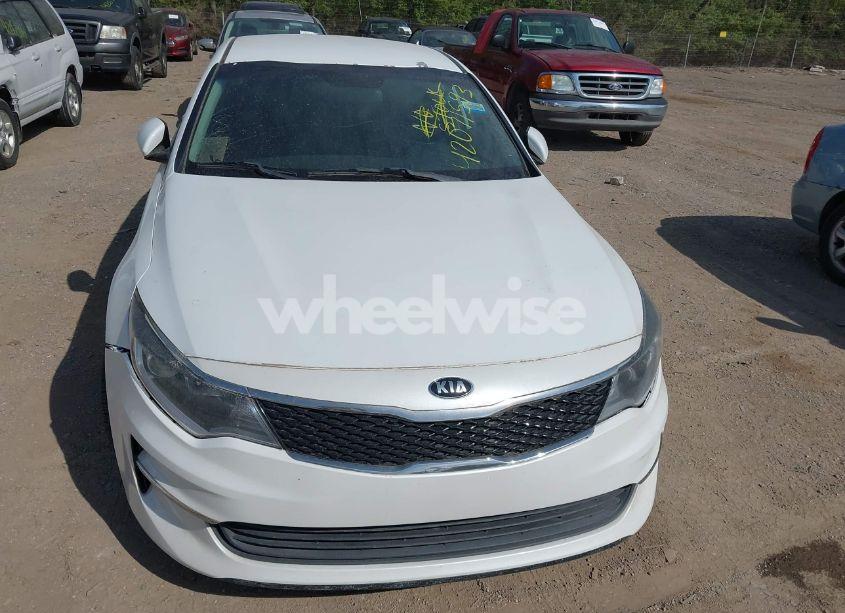 Photo 12 of 2016 Kia Optima LX TURBO (VIN 5XXGT4L10GG037107)