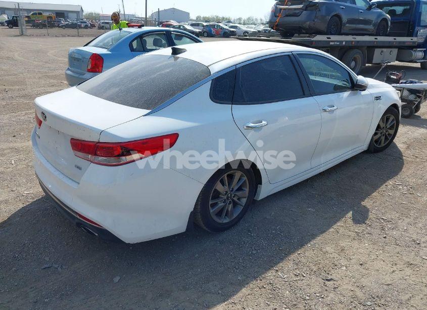 Photo 4 of 2016 Kia Optima LX TURBO (VIN 5XXGT4L10GG037107)