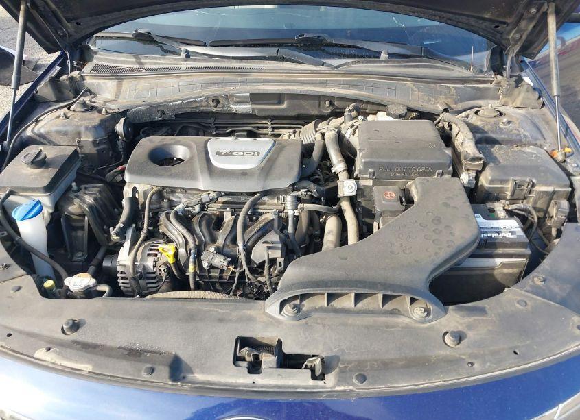 Photo 10 of 2016 Kia Optima LX TURBO (VIN 5XXGT4L10GG087053)