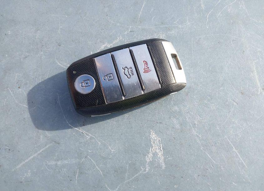 Photo 11 of 2016 Kia Optima LX TURBO (VIN 5XXGT4L10GG087053)