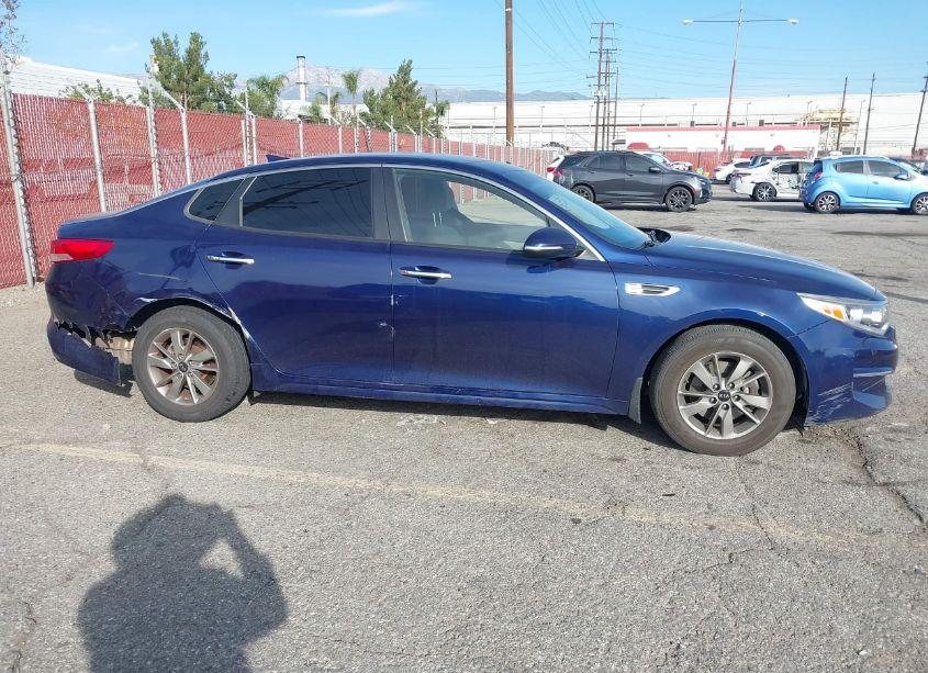 Photo 13 of 2016 Kia Optima LX TURBO (VIN 5XXGT4L10GG087053)