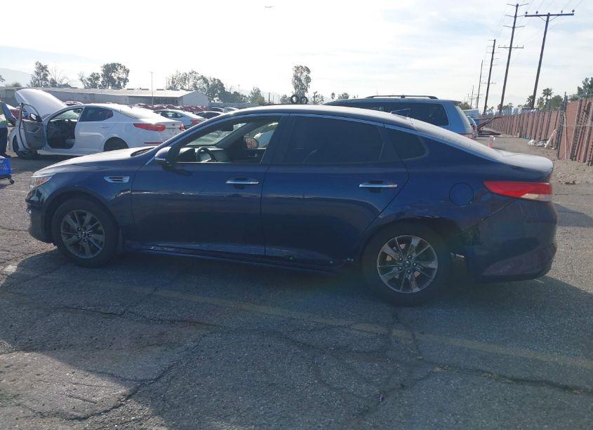 Photo 14 of 2016 Kia Optima LX TURBO (VIN 5XXGT4L10GG087053)