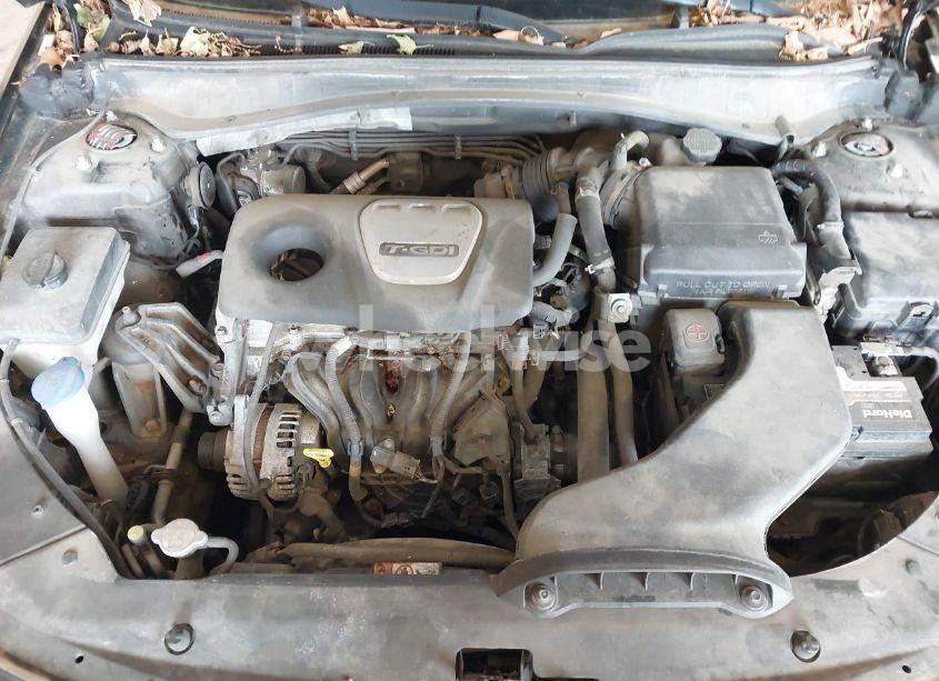 Photo 10 of 2016 Kia Optima LX TURBO (VIN 5XXGT4L11GG009655)