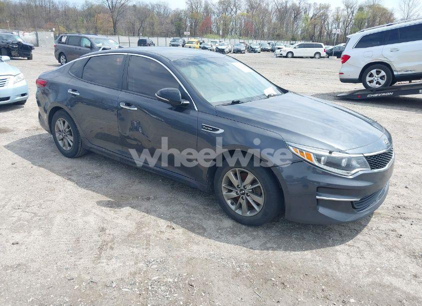 2017 Kia Optima LX TURBO (VIN 5XXGT4L12HG173515) main photo