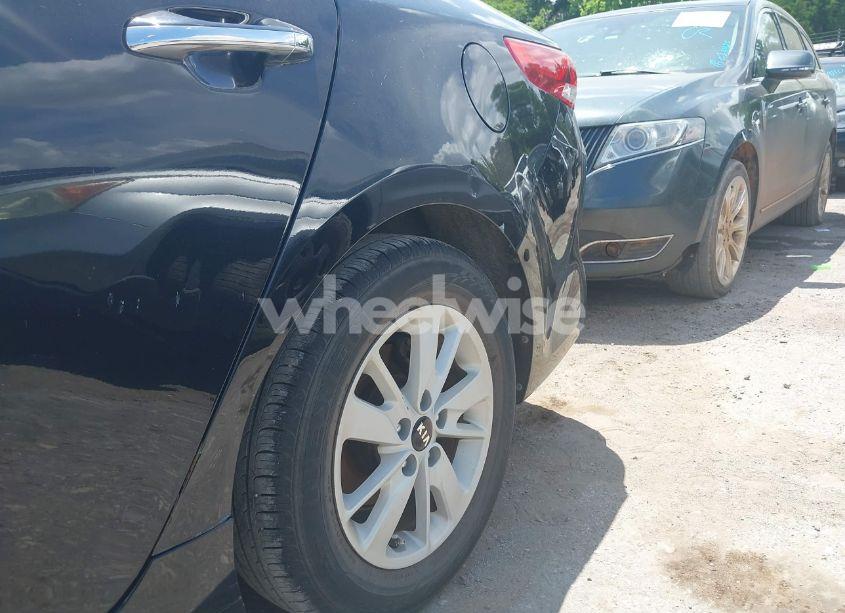 Photo 12 of 2016 Kia Optima LX TURBO (VIN 5XXGT4L13GG014940)