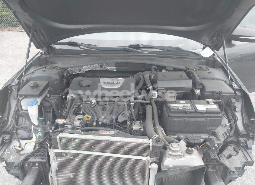 Photo 10 of 2017 Kia Optima LX TURBO (VIN 5XXGT4L13HG176701)