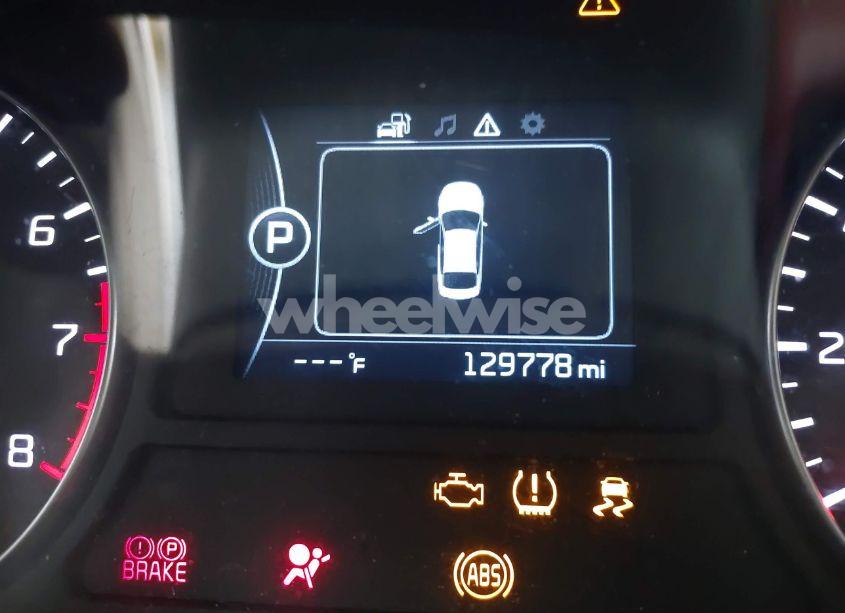 Photo 15 of 2017 Kia Optima LX TURBO (VIN 5XXGT4L15HG172231)