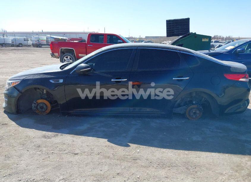 Photo 13 of 2016 Kia Optima LX TURBO (VIN 5XXGT4L16GG012857)