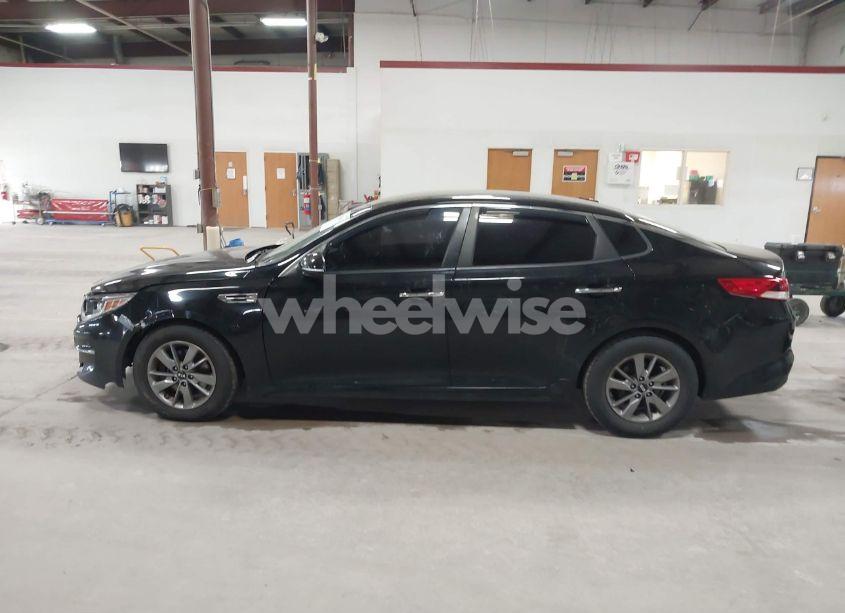 Photo 14 of 2016 Kia Optima LX TURBO (VIN 5XXGT4L16GG013751)