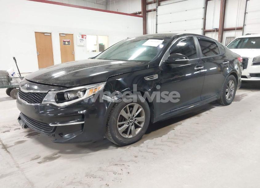 Photo 2 of 2016 Kia Optima LX TURBO (VIN 5XXGT4L16GG013751)