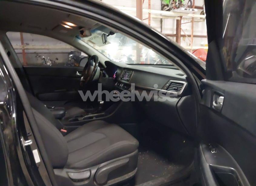 Photo 5 of 2016 Kia Optima LX TURBO (VIN 5XXGT4L16GG013751)