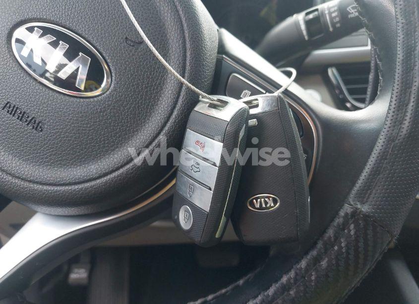 Photo 11 of 2016 Kia Optima LX TURBO (VIN 5XXGT4L17GG027576)