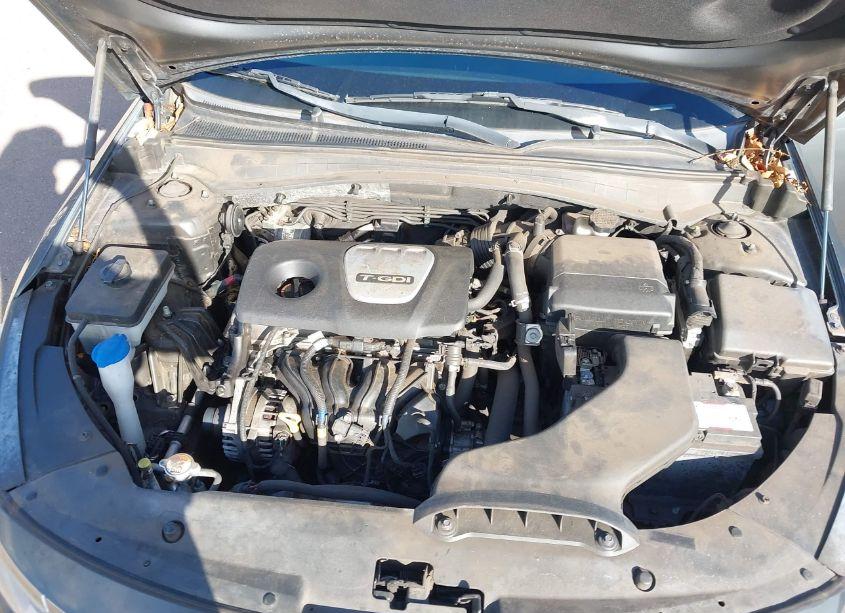 Photo 10 of 2016 Kia Optima LX TURBO (VIN 5XXGT4L17GG033426)