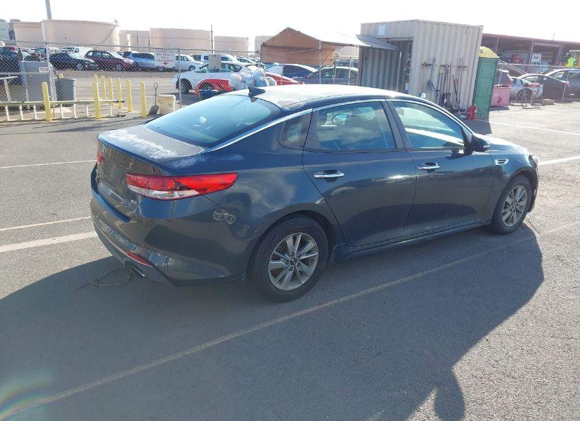 Photo 4 of 2016 Kia Optima LX TURBO (VIN 5XXGT4L17GG033426)