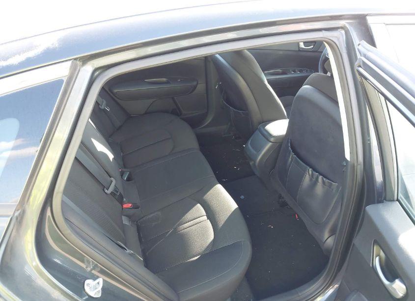 Photo 8 of 2016 Kia Optima LX TURBO (VIN 5XXGT4L17GG033426)