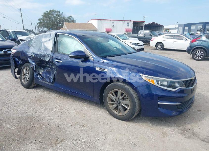 2018 Kia Optima LX TURBO (VIN 5XXGT4L17JG194320) main photo