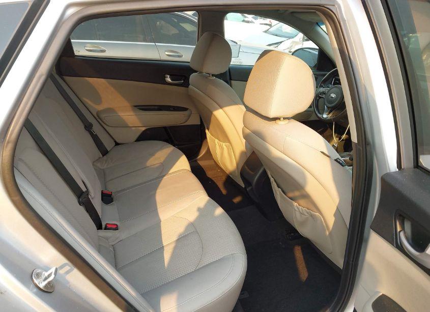 Photo 8 of 2016 Kia Optima LX TURBO (VIN 5XXGT4L18GG027473)