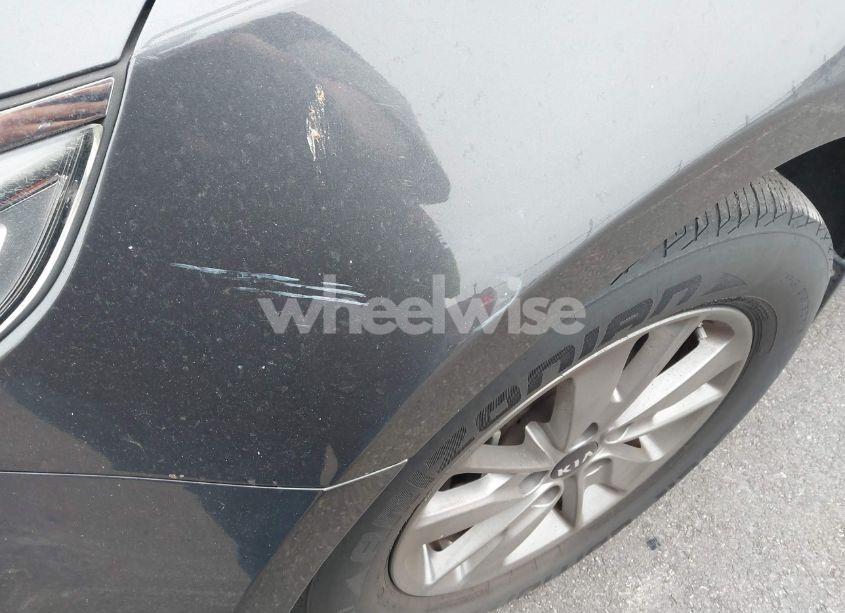 Photo 6 of 2017 Kia Optima LX TURBO (VIN 5XXGT4L18HG169128)