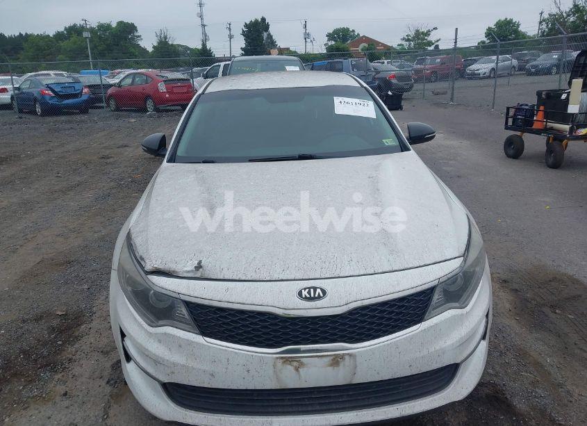 Photo 12 of 2017 Kia Optima LX TURBO (VIN 5XXGT4L18HG171039)
