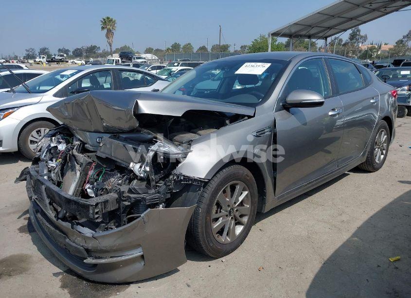 Photo 2 of 2016 Kia Optima LX TURBO (VIN 5XXGT4L1XGG066923)