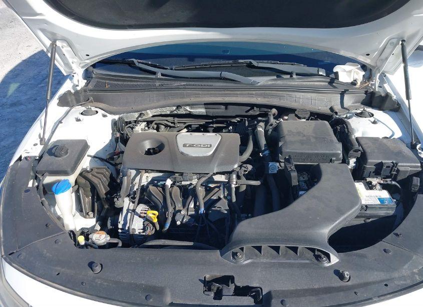 Photo 10 of 2016 Kia Optima LX TURBO (VIN 5XXGT4L1XGG079087)