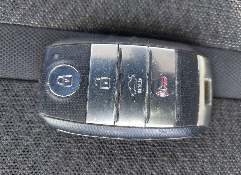 Photo 11 of 2016 Kia Optima LX TURBO (VIN 5XXGT4L1XGG079087)