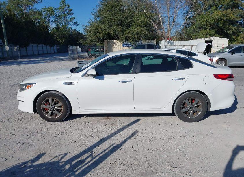 Photo 14 of 2016 Kia Optima LX TURBO (VIN 5XXGT4L1XGG079087)