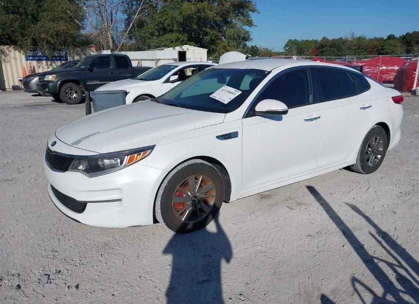Photo 2 of 2016 Kia Optima LX TURBO (VIN 5XXGT4L1XGG079087)