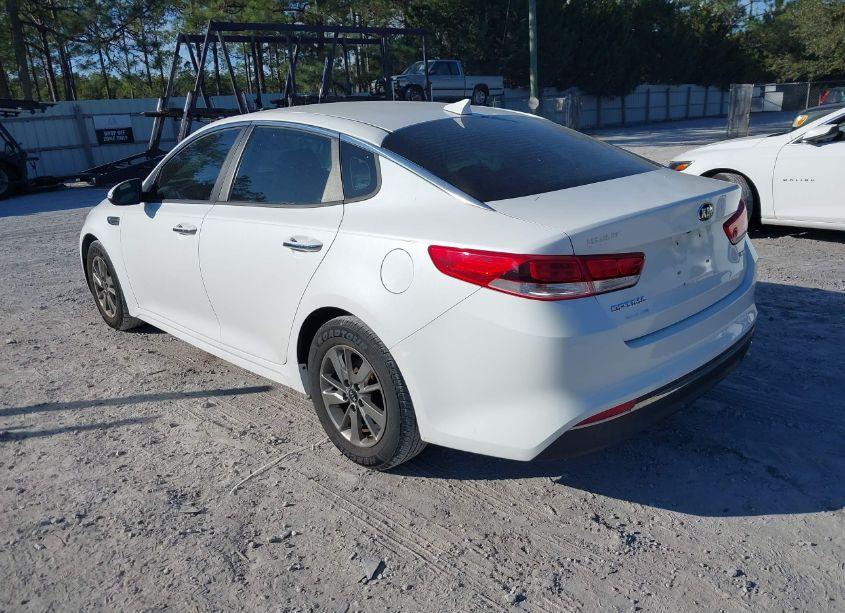 Photo 3 of 2016 Kia Optima LX TURBO (VIN 5XXGT4L1XGG079087)