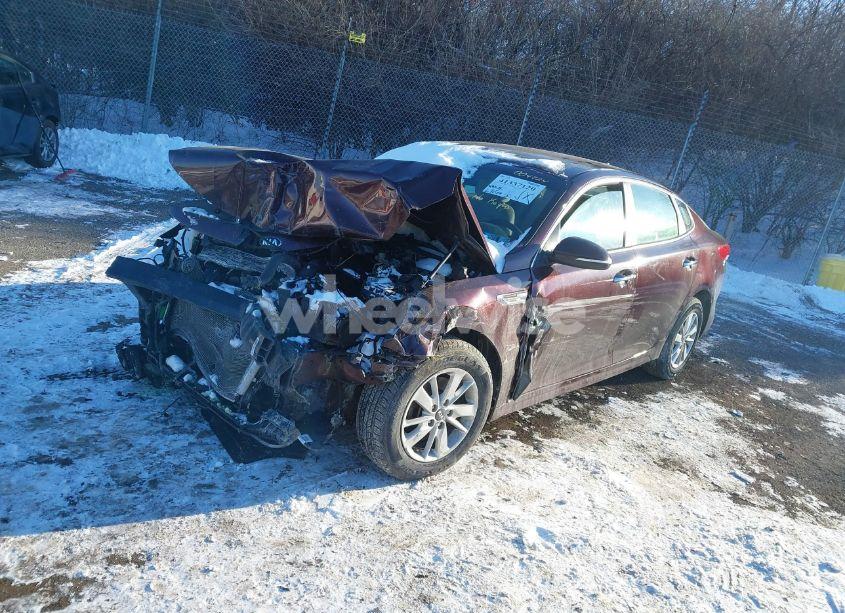 Photo 2 of 2016 Kia Optima LX (VIN 5XXGT4L30GG004724)