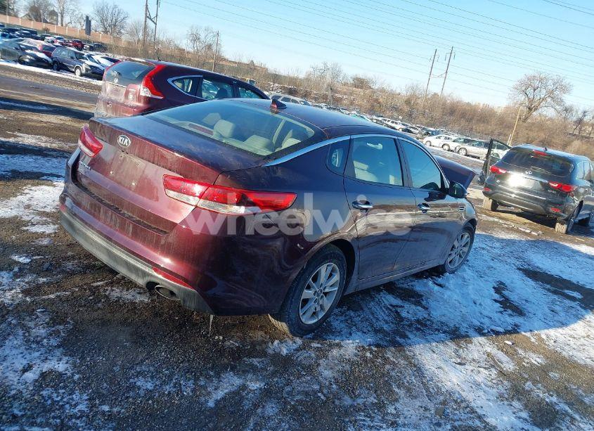 Photo 4 of 2016 Kia Optima LX (VIN 5XXGT4L30GG004724)
