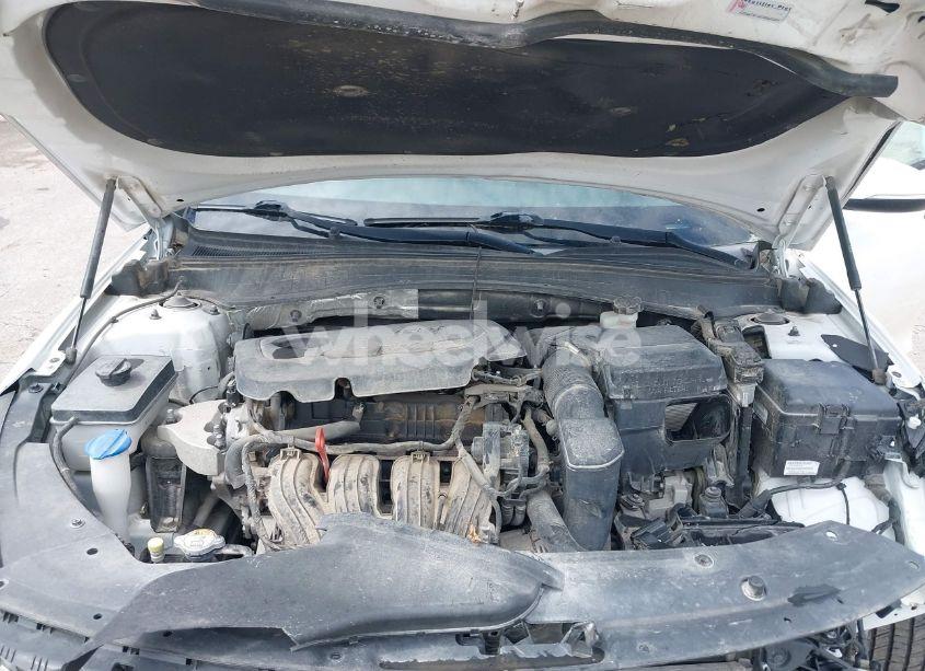 Photo 10 of 2016 Kia Optima LX (VIN 5XXGT4L30GG005856)