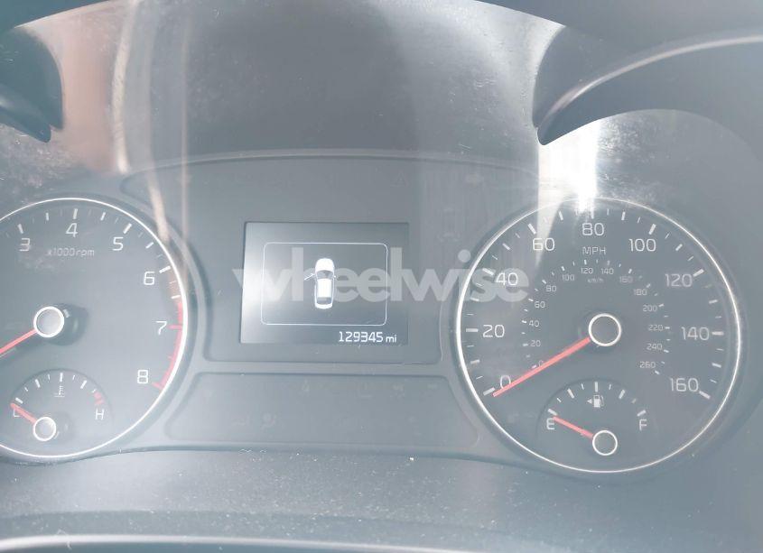 Photo 7 of 2016 Kia Optima LX (VIN 5XXGT4L30GG005856)