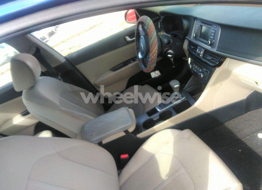 Photo 5 of 2016 Kia Optima LX (VIN 5XXGT4L30GG006585)